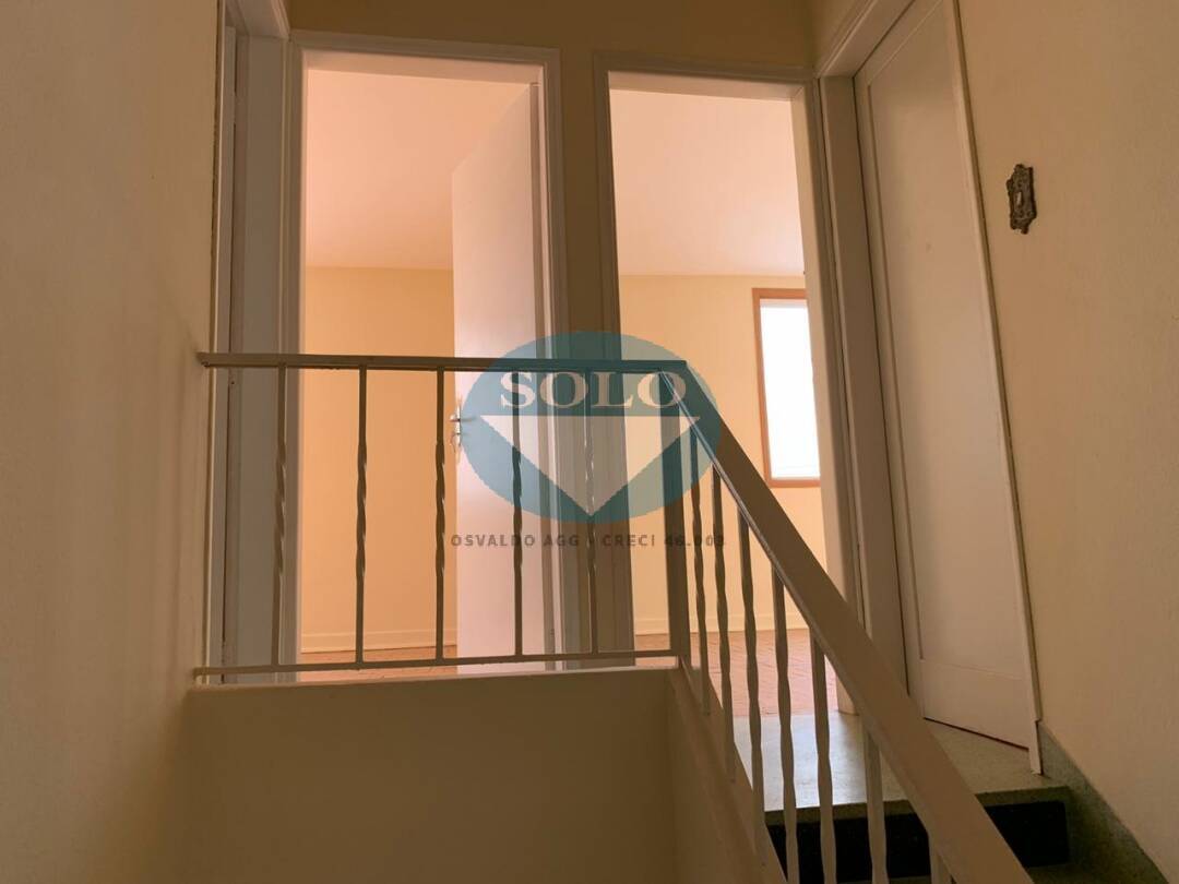 Casa à venda e aluguel com 3 quartos, 140m² - Foto 8