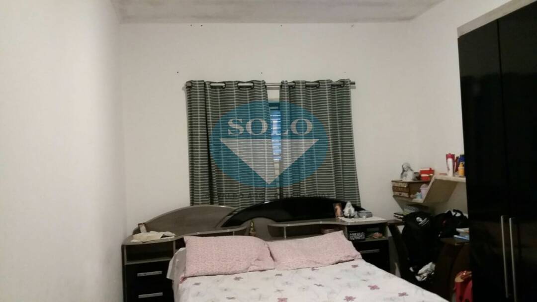 Casa à venda com 4 quartos, 200m² - Foto 17