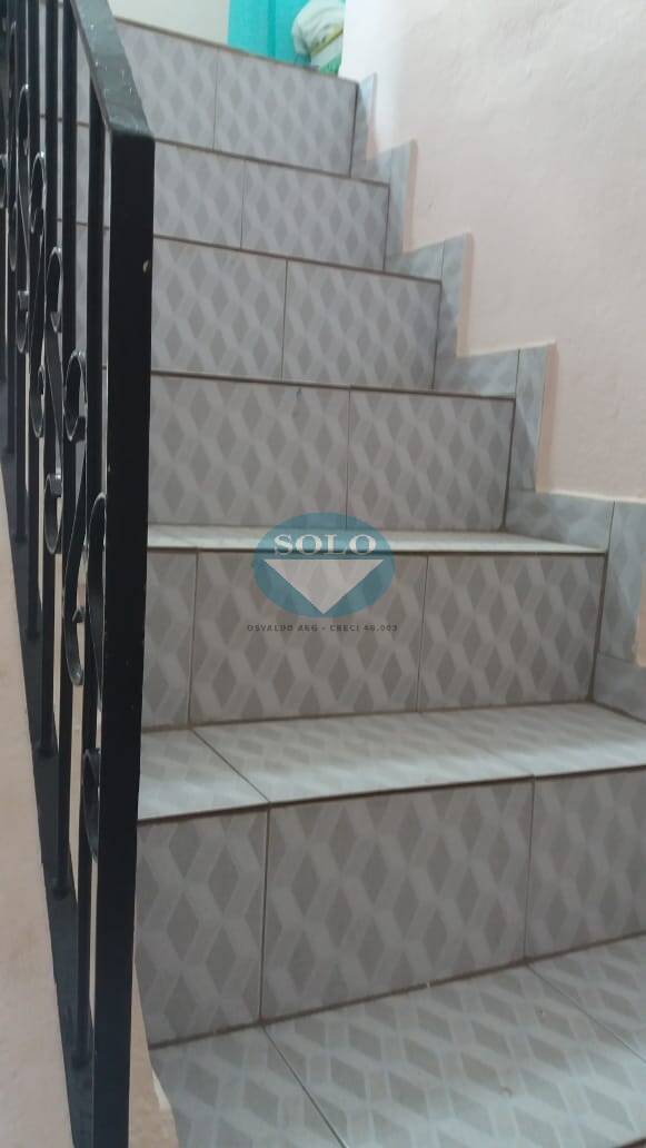 Casa à venda com 4 quartos, 200m² - Foto 40
