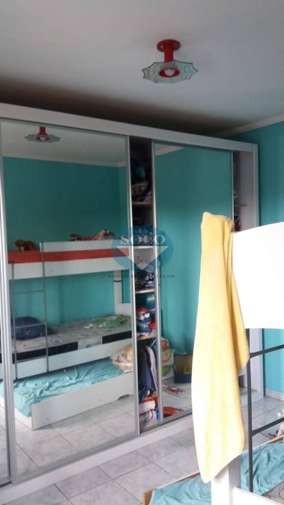 Casa à venda com 4 quartos, 200m² - Foto 24