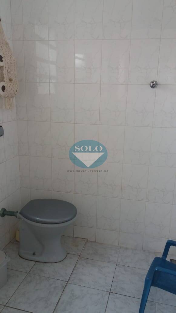 Casa à venda com 4 quartos, 200m² - Foto 21