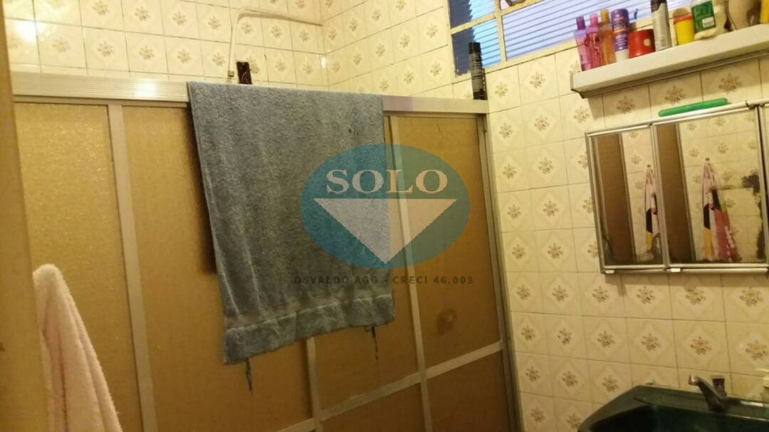 Casa à venda com 4 quartos, 200m² - Foto 12