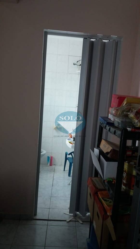 Casa à venda com 4 quartos, 200m² - Foto 23