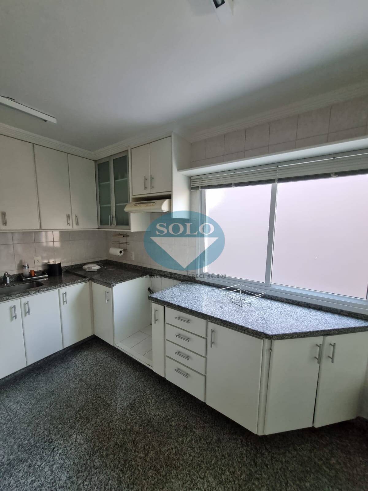 Casa à venda com 3 quartos, 164m² - Foto 28