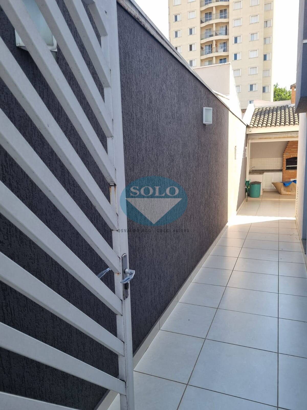Casa à venda com 3 quartos, 164m² - Foto 9