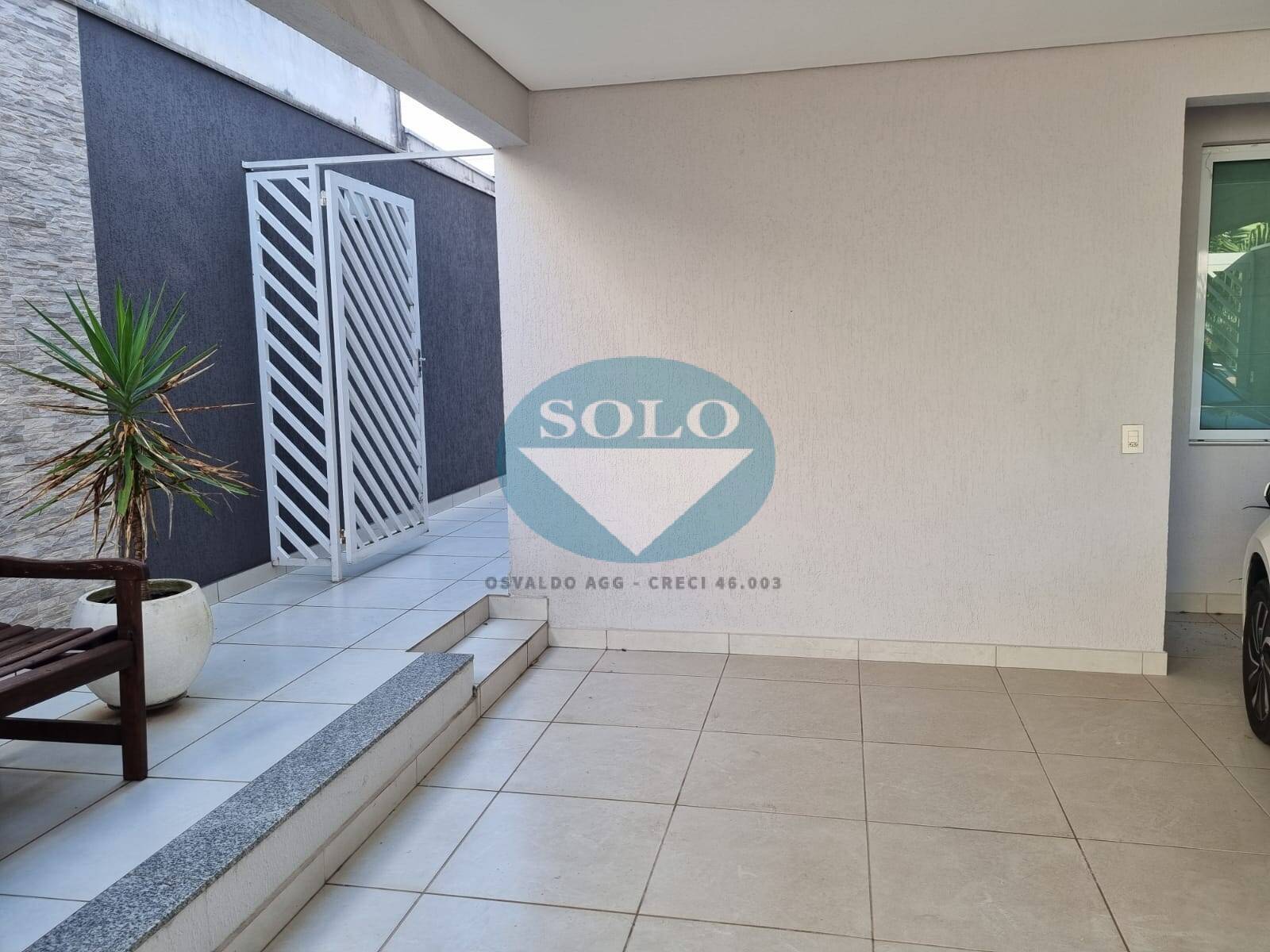 Casa à venda com 3 quartos, 164m² - Foto 7