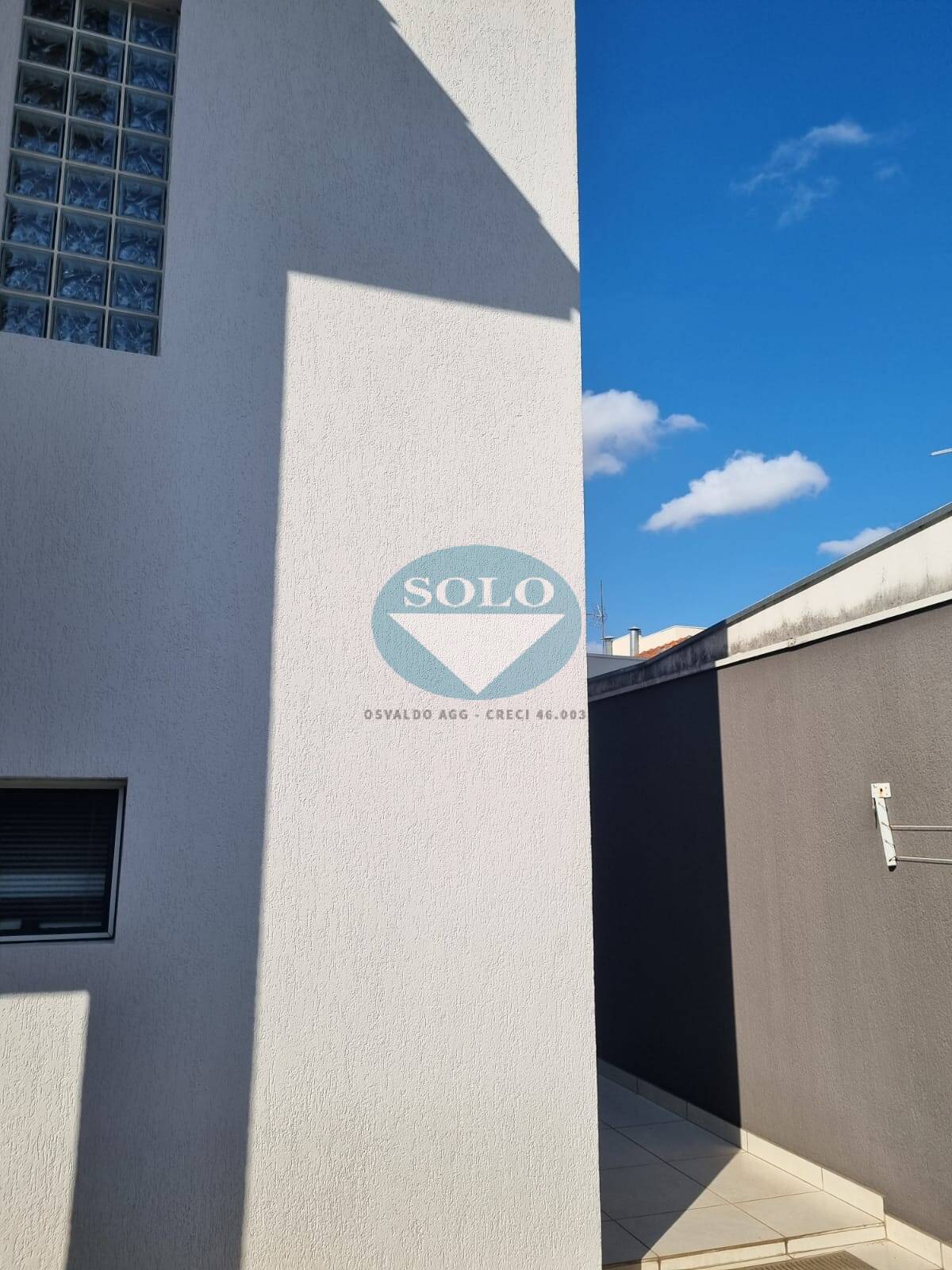 Casa à venda com 3 quartos, 164m² - Foto 11