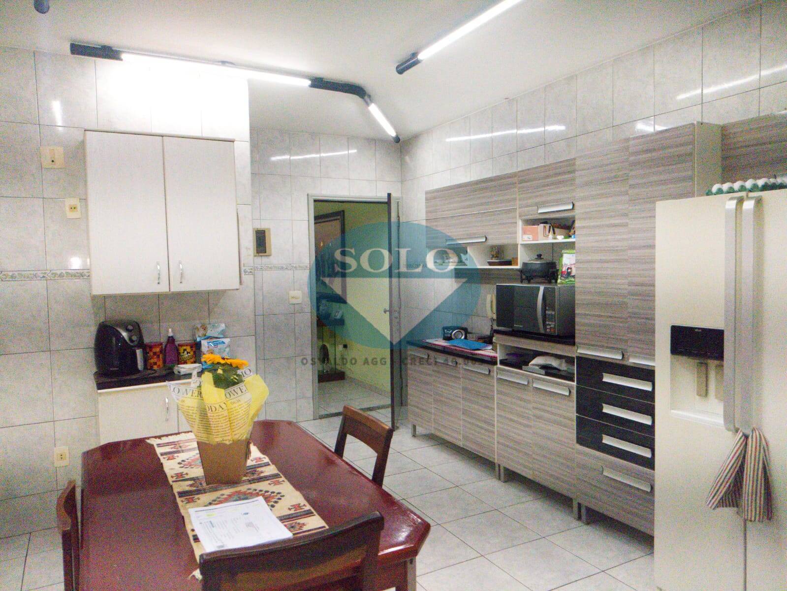 Casa, 3 quartos, 168 m² - Foto 9